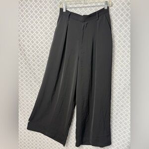 Elegant Black Wide-Leg Women's Pants